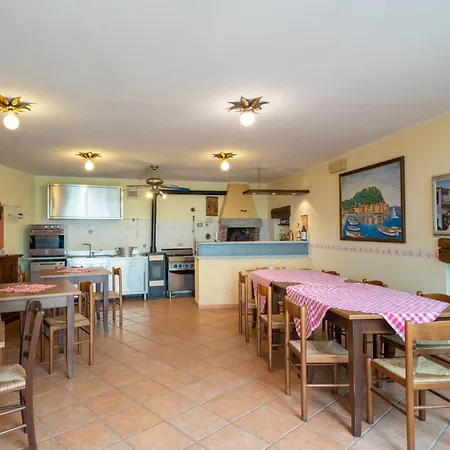 Primula - Vlo206 By Interhome * Lecchiore