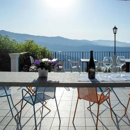 Primula - Vlo206 By Interhome * Lecchiore